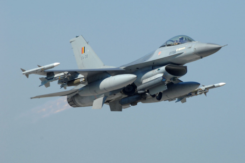 Les F-16 belges de retour au bercail