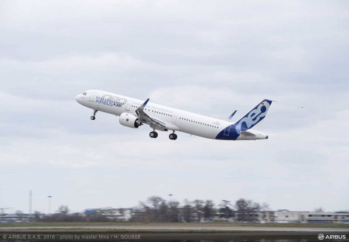 Trois clients de l'Airbus A320neo repoussent leurs livraisons