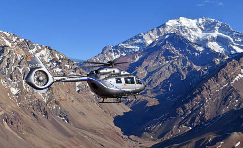 Le nouveau H145 se pose au sommet des Andes