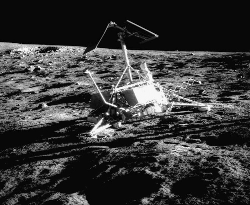 Il y a 50 ans, Surveyor 3 se posait et grattait… la Lune