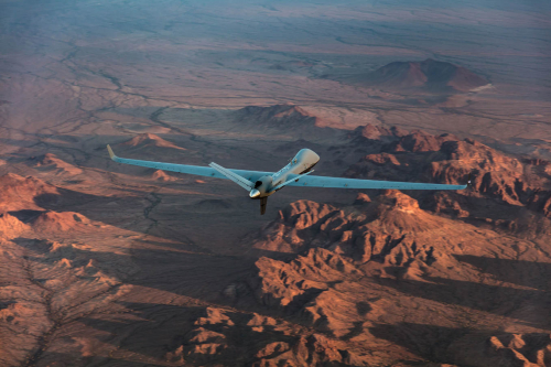 Les Etats-Unis et Israël se disputent le marché des drones militaires