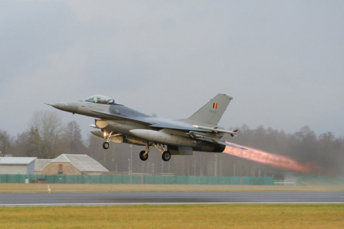 Les F-16 belges de retour en Baltique