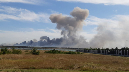 Incendie majeur sur la base aérienne russe de Saky (Crimée) : plusieurs grosses explosions et 10 avions de combat détruits ou endommagés