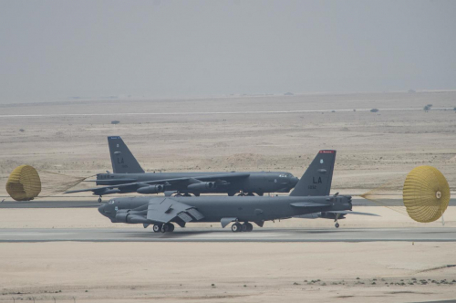 Des B-52 basés au Qatar
