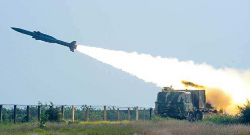 L'Inde réussi son tir de missile Akash