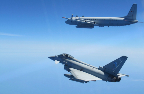 Des Jets de la RAF interceptent une patrouille aérienne russe aux portes de l'espace aérien de l'OTAN