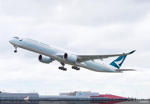 Cathay Pacific : Un problème de train d’atterrissage contraint un A350-1000 de faire demi-tour