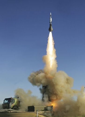 Capacités améliorées pour le missile Aster de MBDA