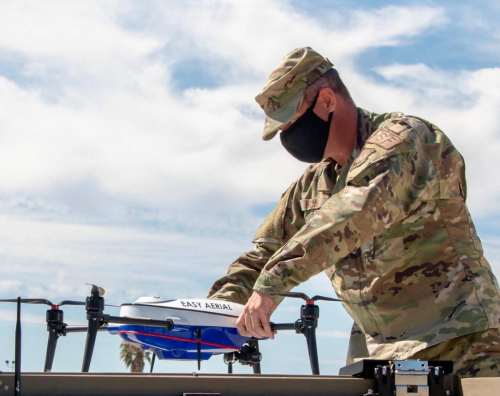 USAF : un drone vient compléter le dispositif d'une base aérienne