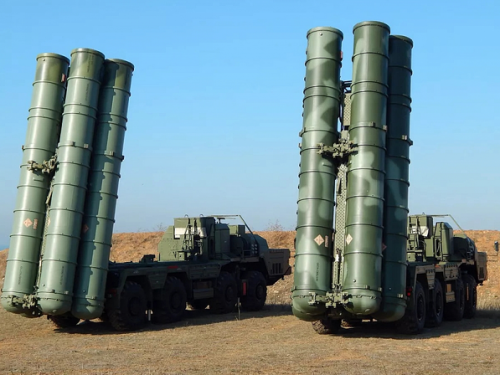 La Turquie envisage l'achat d'autres missiles S-400