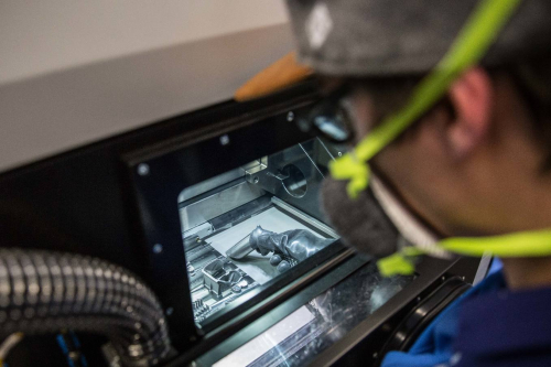 Liebherr lance la production en série de composants imprimés en 3D