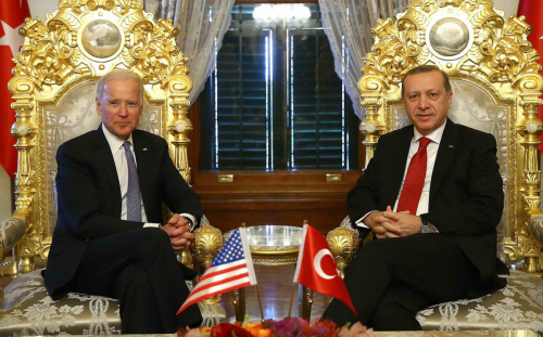 Turquie: Ambiguïté américaine