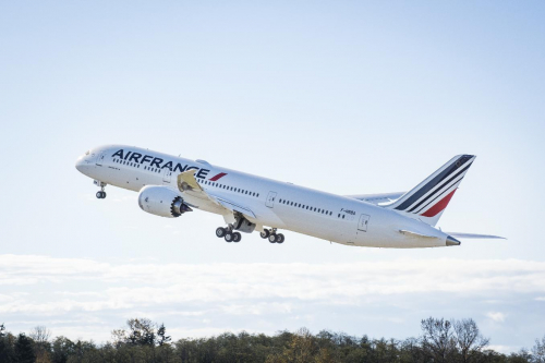 Air France reçoit son premier Boeing 787