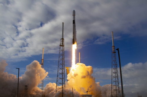 Carton plein pour la mission Transporter 1 de SpaceX