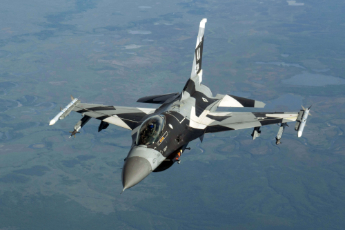Début de l'entrainement des pilotes ukrainiens sur F-16