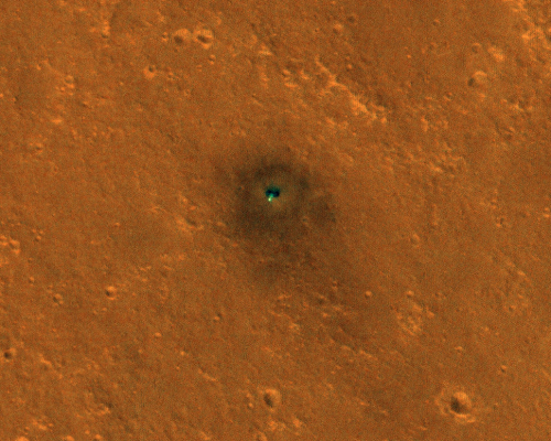 Une nouvelle image de la sonde InSight sur Mars, avec l’instrument français Seis