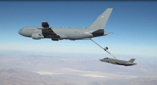 Boeing améliorera les systèmes de communications de ses avions de ravitaillement KC-46A Pegasus