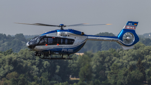 Airbus Helicopters livre pour la première fois un H145 en version "Police"