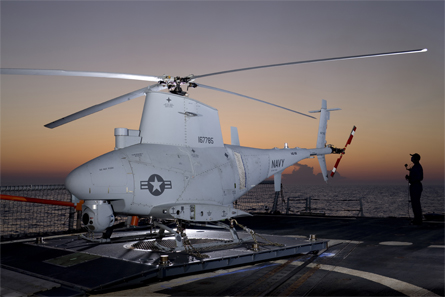 Un drone hélicoptère Fire Scout de l'US Navy se crashe sur la LCS Charleston à San Diego