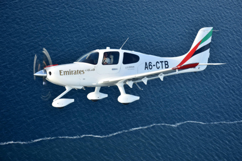 Emirates Flight Training Academy receives first aircraft