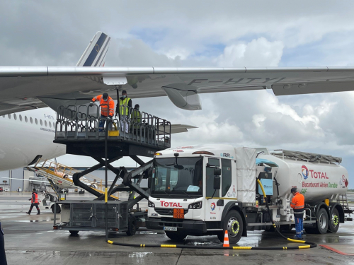 Air France réalise son premier vol long-courrier avec du biocarburant produit en France