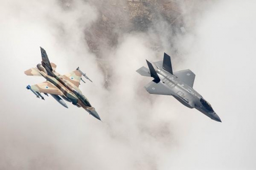 Israël : Des F-16 pour escorter les F-35