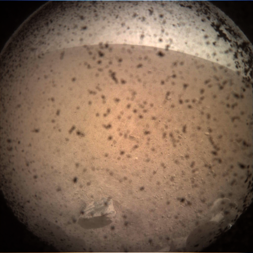 La sonde InSight a frôlé les ennuis lors de son atterrissage sur Mars !