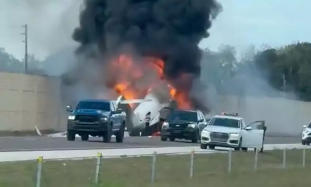 Crash d'un jet d'affaires sur une autoroute en Floride