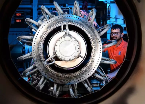 Le projet de recherche sur l'hydrogène de Rolls-Royce franchit une étape clé.