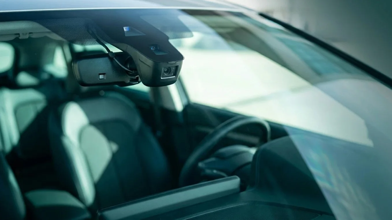 Originalno ili zamensko auto-staklo: kada je razlika samo u ceni, a kada u bezbednosti? - Slika 1