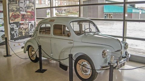 Thumb renault4  museo de la ciencia