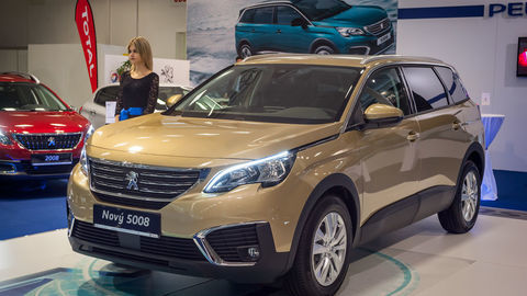 Thumb peugeot 5008