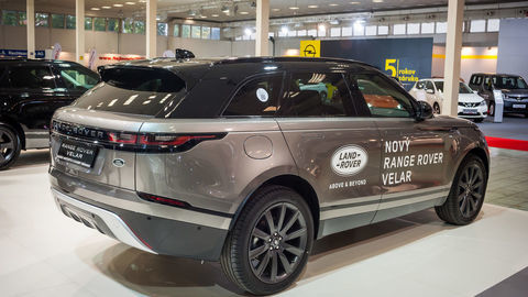 Thumb velar 04