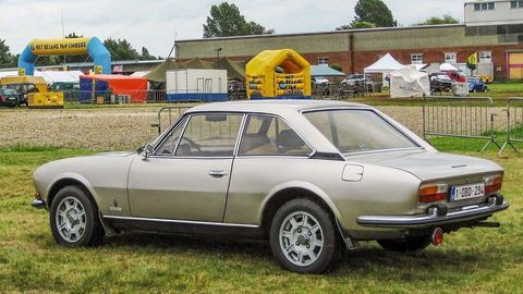 Thumb peugeot 504 coupe  second series rear three quarters
