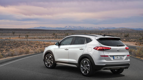 Thumb hyundai tucson mar2018 03 exterior