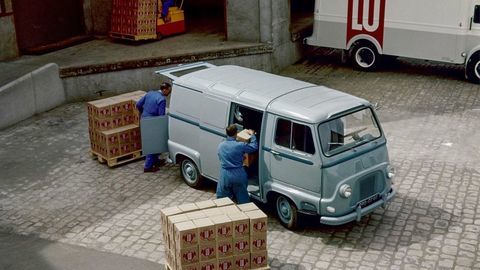 Thumb 2   1203258 1959   renault estafette