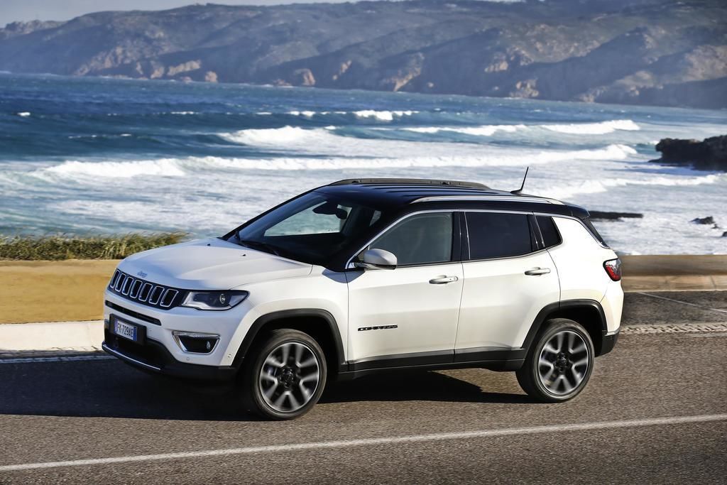 Content jeep compass 04