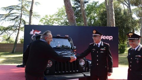 Thumb jeep sergio