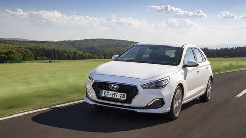 Thumb hyundai i30 5door sep2018 03