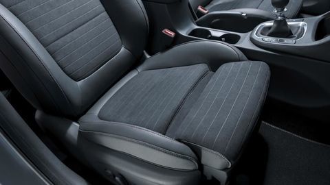 Thumb hyundai i30 fastback n interior  2 