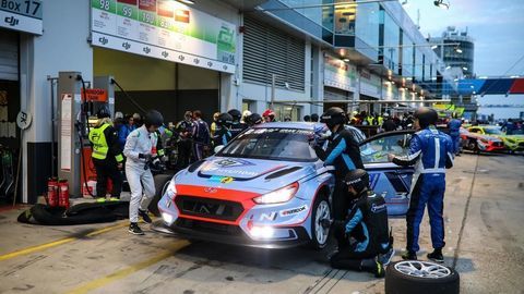 Thumb hyundai i30 n tcr nurburgring 24h race photo2