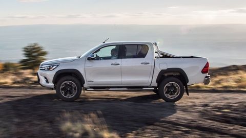 Thumb toyota hilux invincible 50