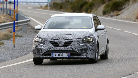 Thumb renault megane facelift 002