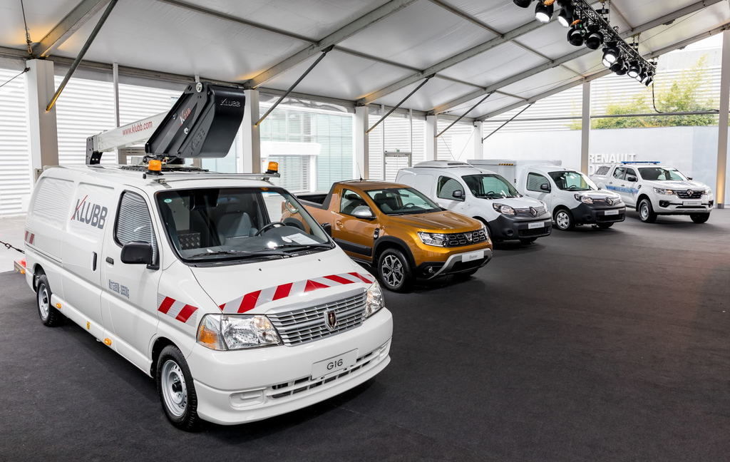 Content 21225125 2019   renault light commercial vehicles range