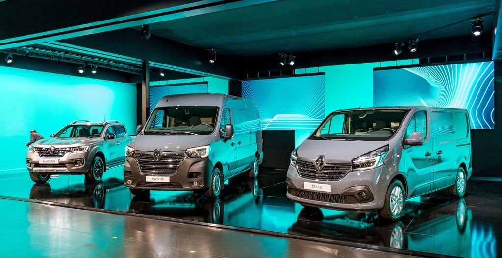 Content 21225130 2019   renault light commercial vehicles range