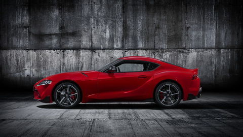 Thumb toyota supra red studio 004 410783