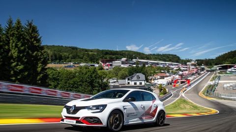 Thumb renault m gane r.s. trophy r sets new spa francorchamps lap record 240719  lead 