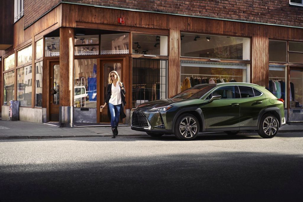 Content ako sa lakuju auta lexus lakovanie luxusnych aut  autozurnal.com 7