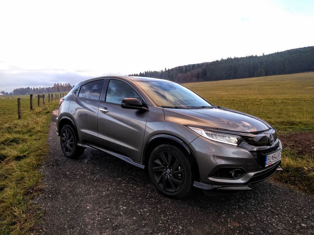 Content test honda hr v sport 1 5 vtec turbo autozurnal 4