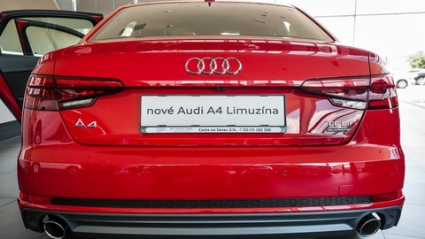 Thumb 92374 large slovenska predpremiera audi a4